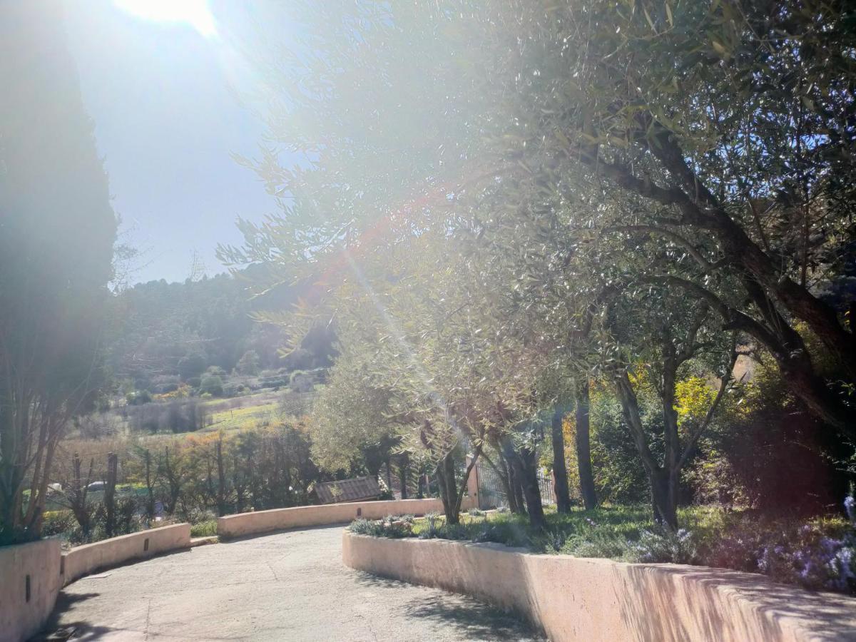 Un Brin De Paille Villa กาญเนอ-ซูร์-แมร์ ภายนอก รูปภาพ