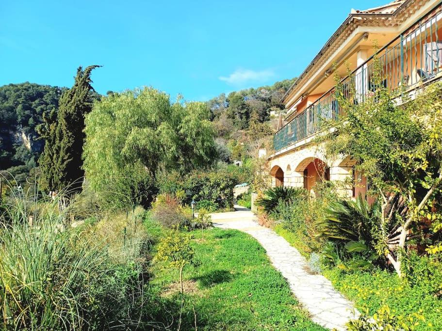 Un Brin De Paille Villa กาญเนอ-ซูร์-แมร์ ภายนอก รูปภาพ